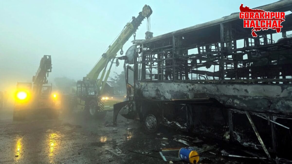 यूपी एक्सप्रेसवे पर भीषण हादसा