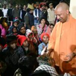 गोरखपुर पहुंचे सीएम योगी आदित्यनाथ